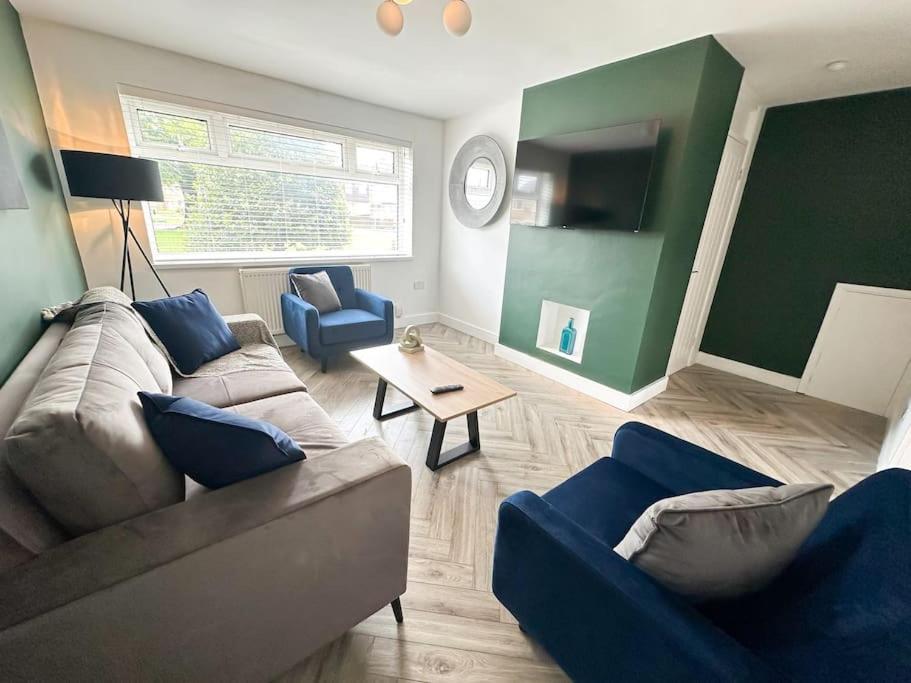 Marham House By Blue Skies Holiday home *